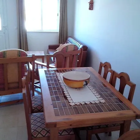2 Bedroom 5 Min From Falesia And Close To Center I * Албуфейра