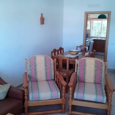 Апартаменты 2 Bedroom 5 Min From Falesia And Close To Center I